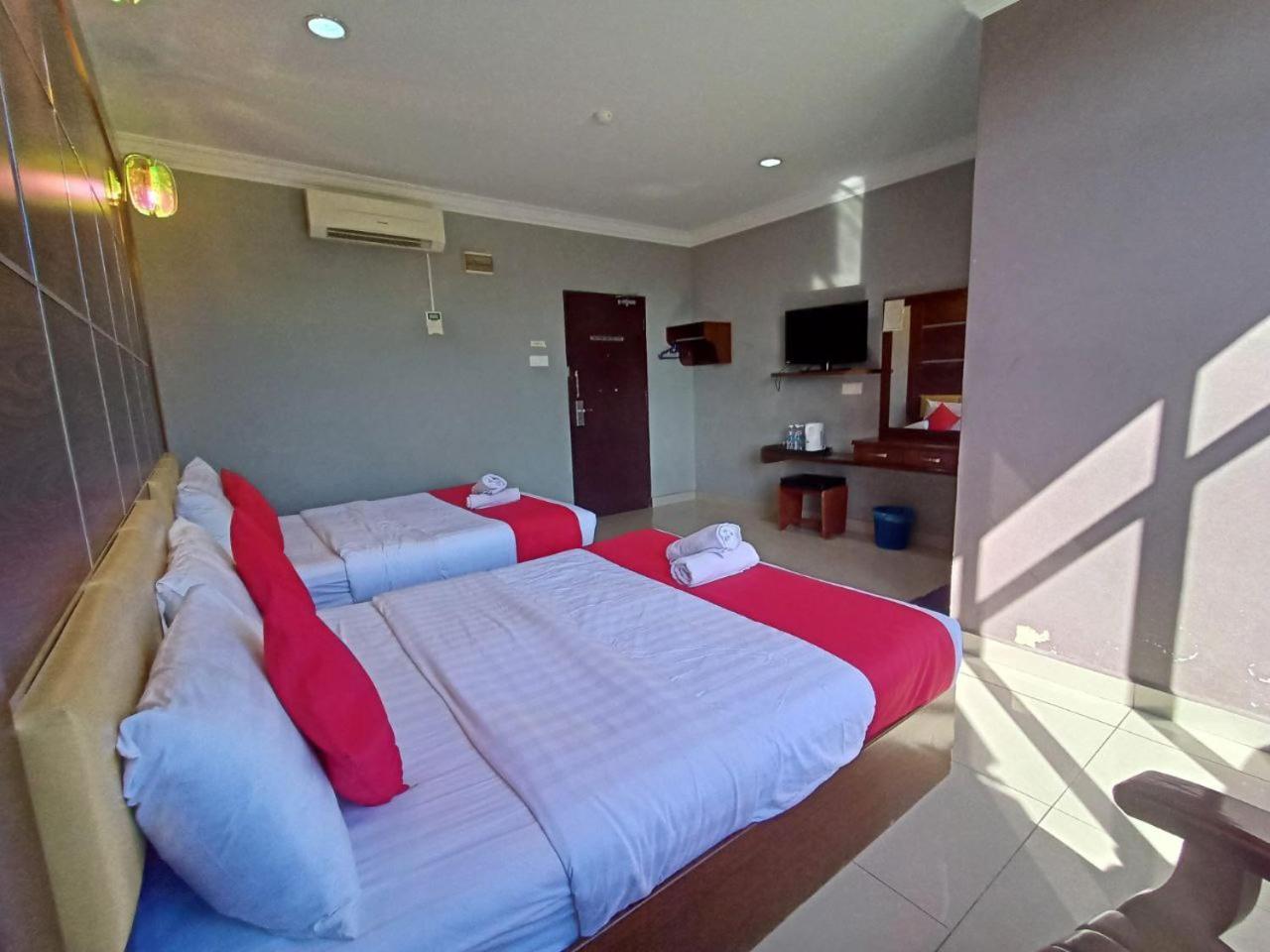 Anggerik Garden Hotel - Ag Hotel Sitiawan Room photo